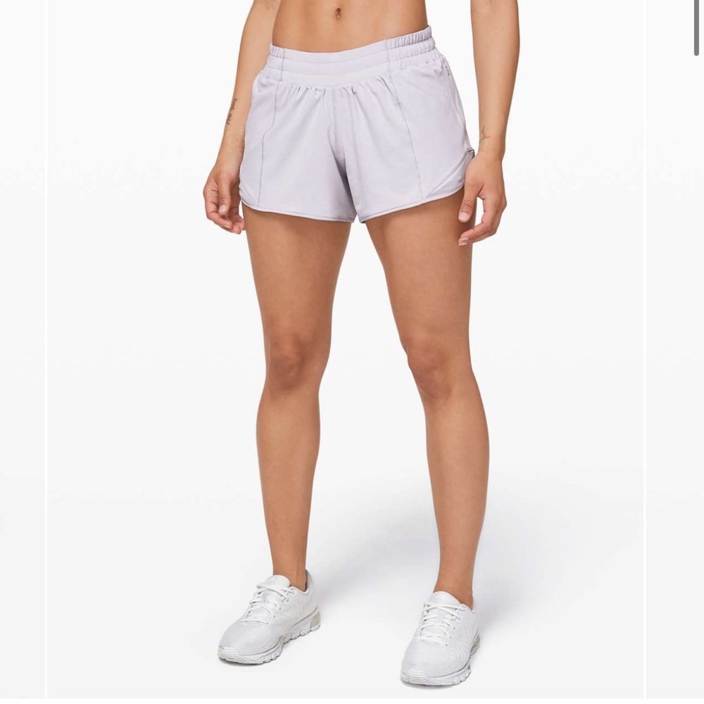 Lululemon Hotty Hot Short II *Long 4"